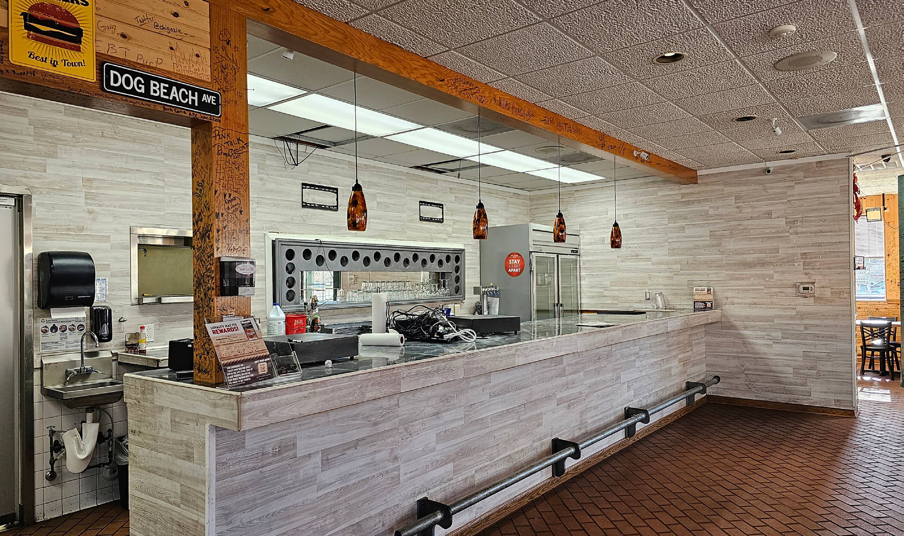 1375 Peters Creek Pkwy, WinstonSalem, NC 27103