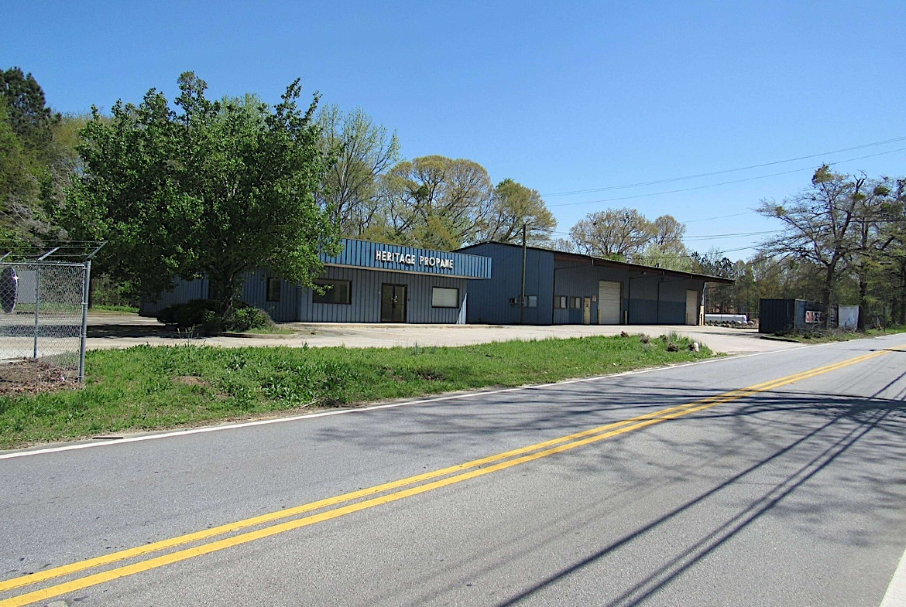 134 Jonesboro Rd, Fairburn, GA 30213