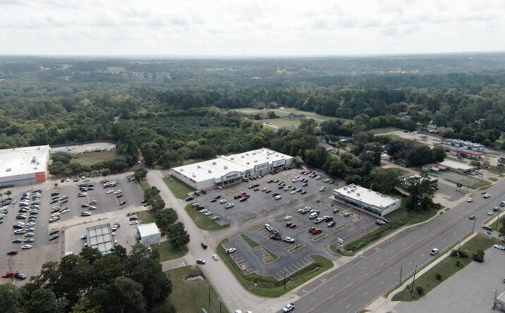 Pictures of Retail, Restaurant property located at 4610 North St, Nacogdoches, TX 75965 for lease - image #1