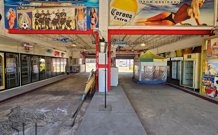 Pictures of Retail property located at 6850 Greenville Ave, Dallas, TX 75231 for lease - image #1