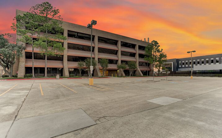 Pictures of Office property located at 8200 Wednesbury Ln, Houston, TX 77074 for lease - image #1