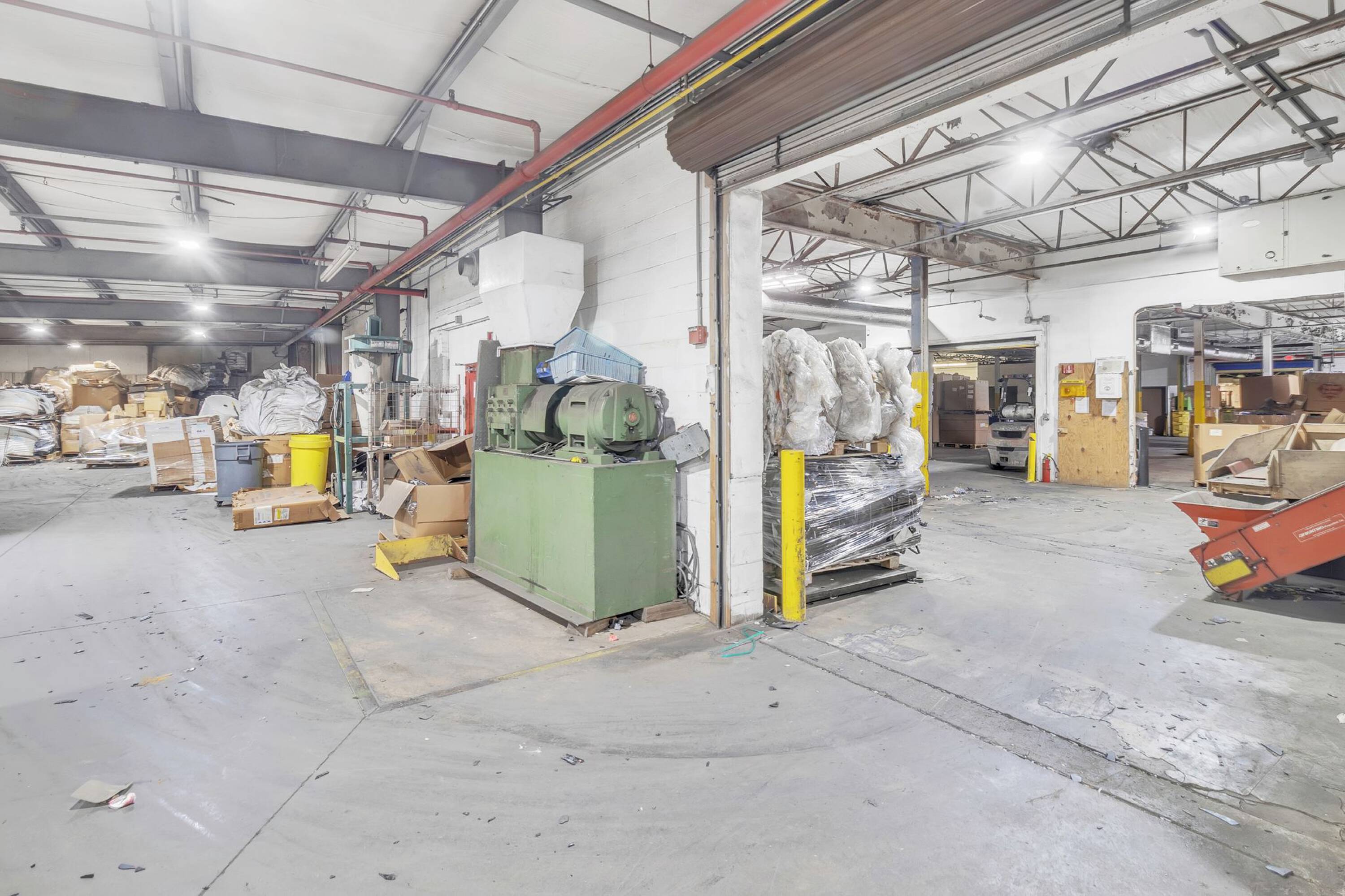 755 New Ludlow Rd, Chicopee, MA 01020