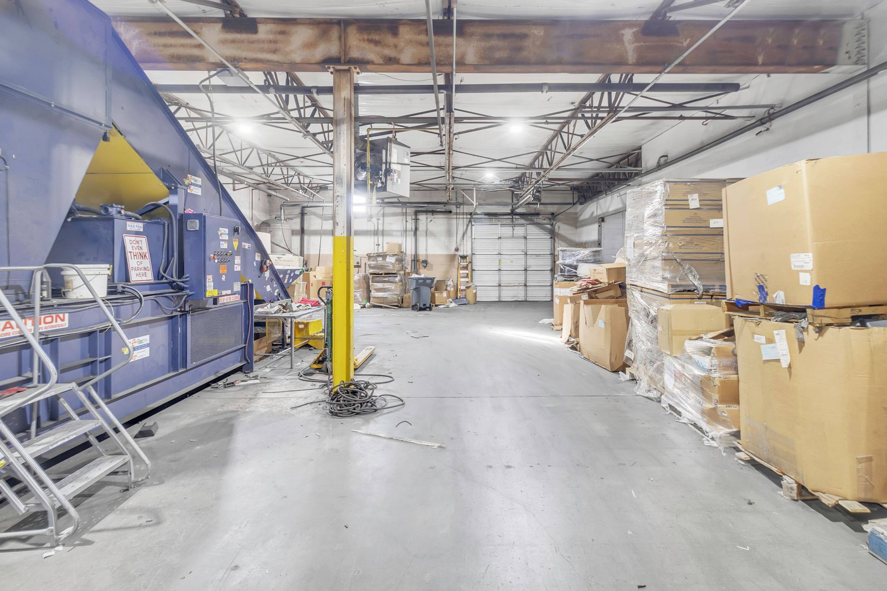 755 New Ludlow Rd, Chicopee, MA 01020