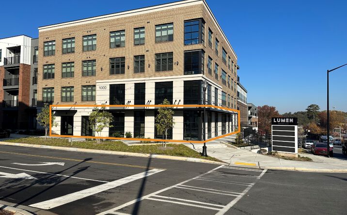 Pictures of Retail, Restaurant property located at 4256 Tilly Mill Rd, Doraville, GA 30360 for lease - image #1
