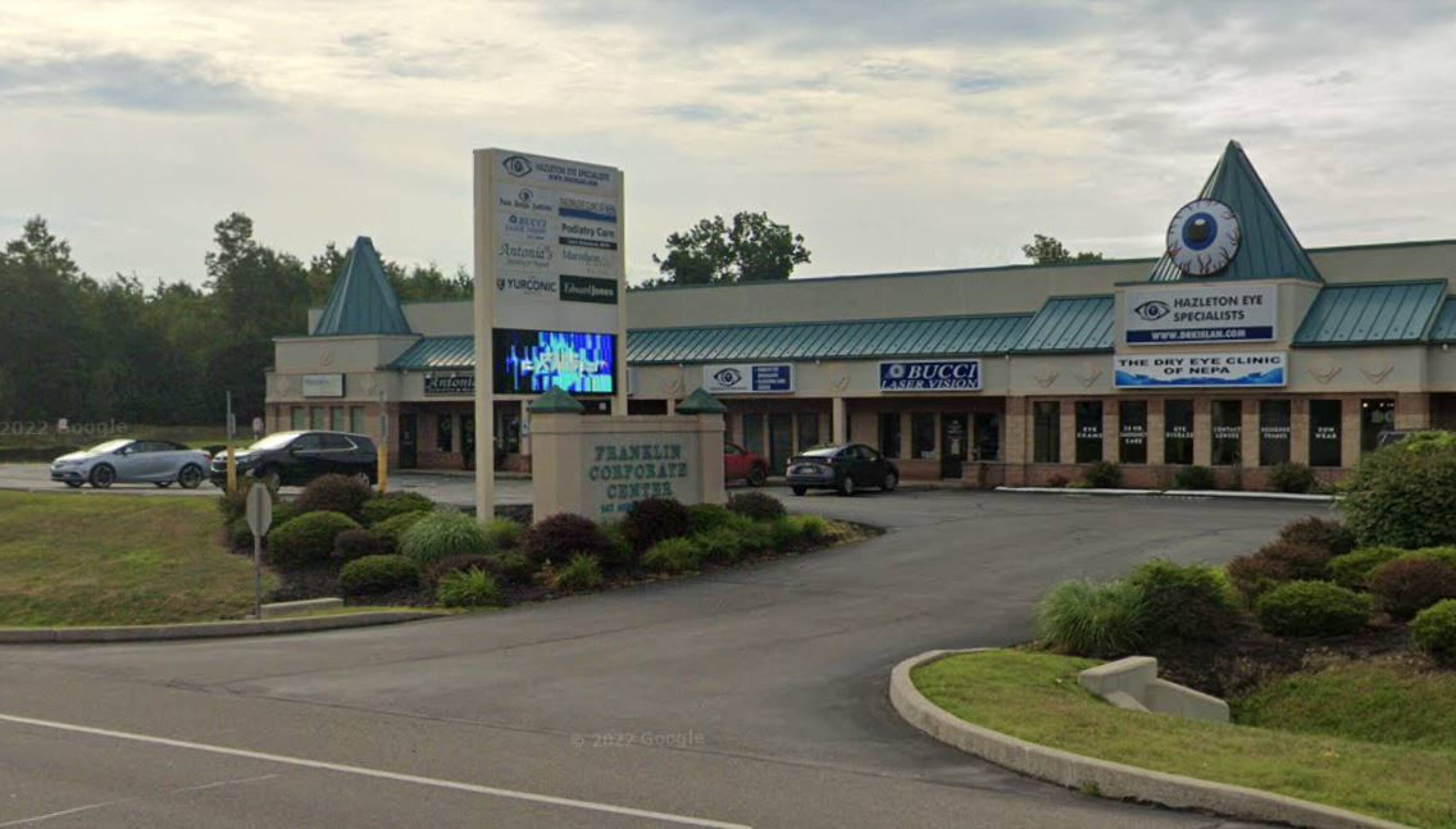 Airport Beltway, Pardeesville, PA 18202