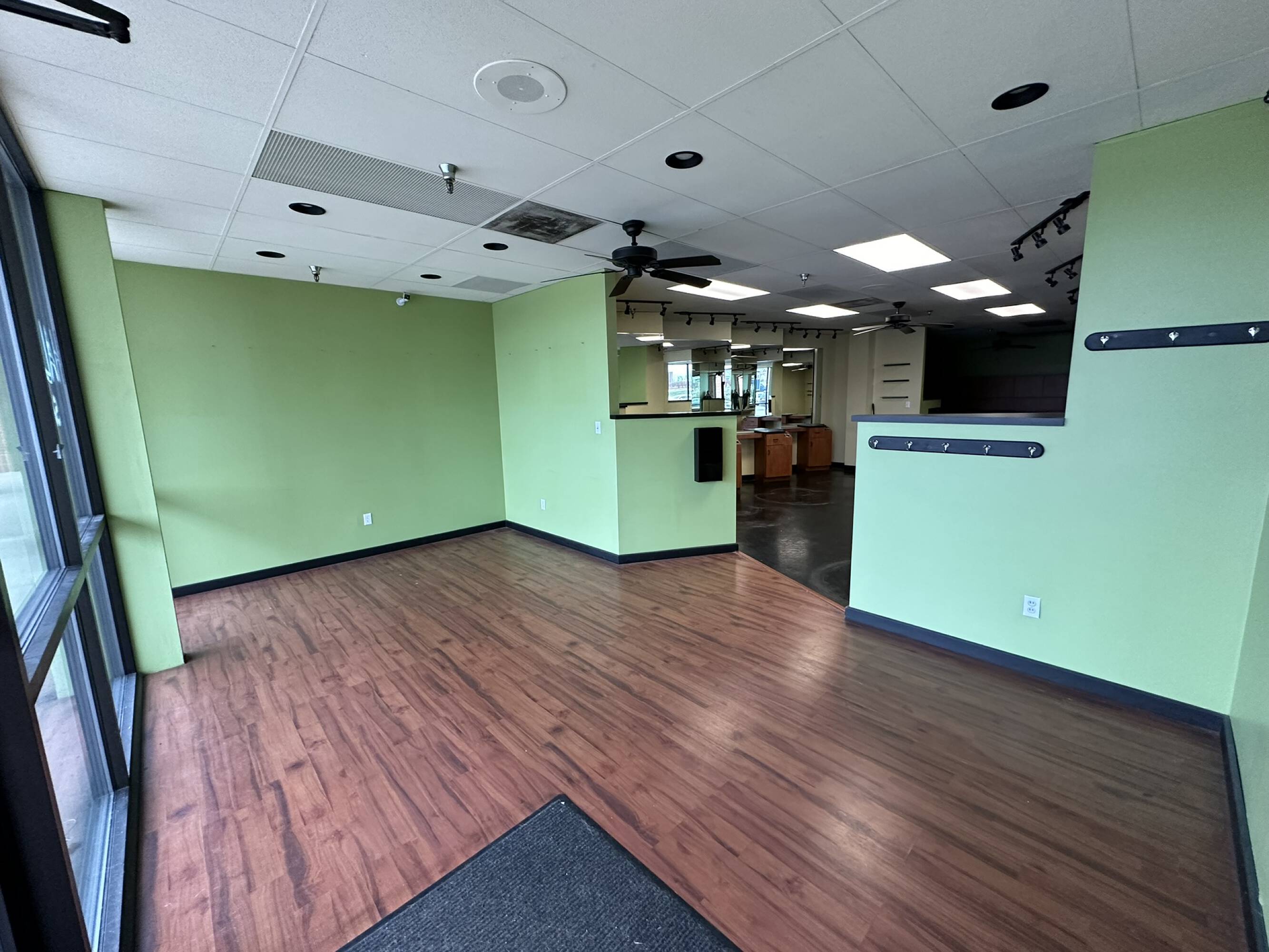 559 Howdershell Rd, Florissant, MO 63031 | Crexi.com