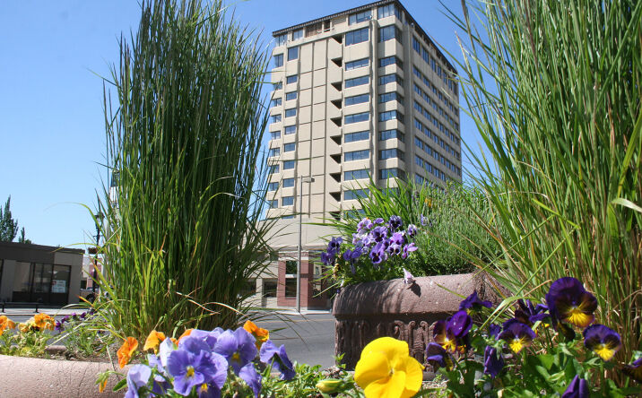 Pictures of Office, Retail property located at 402 E Yakima Ave, Yakima, WA 98901 for lease - image #1