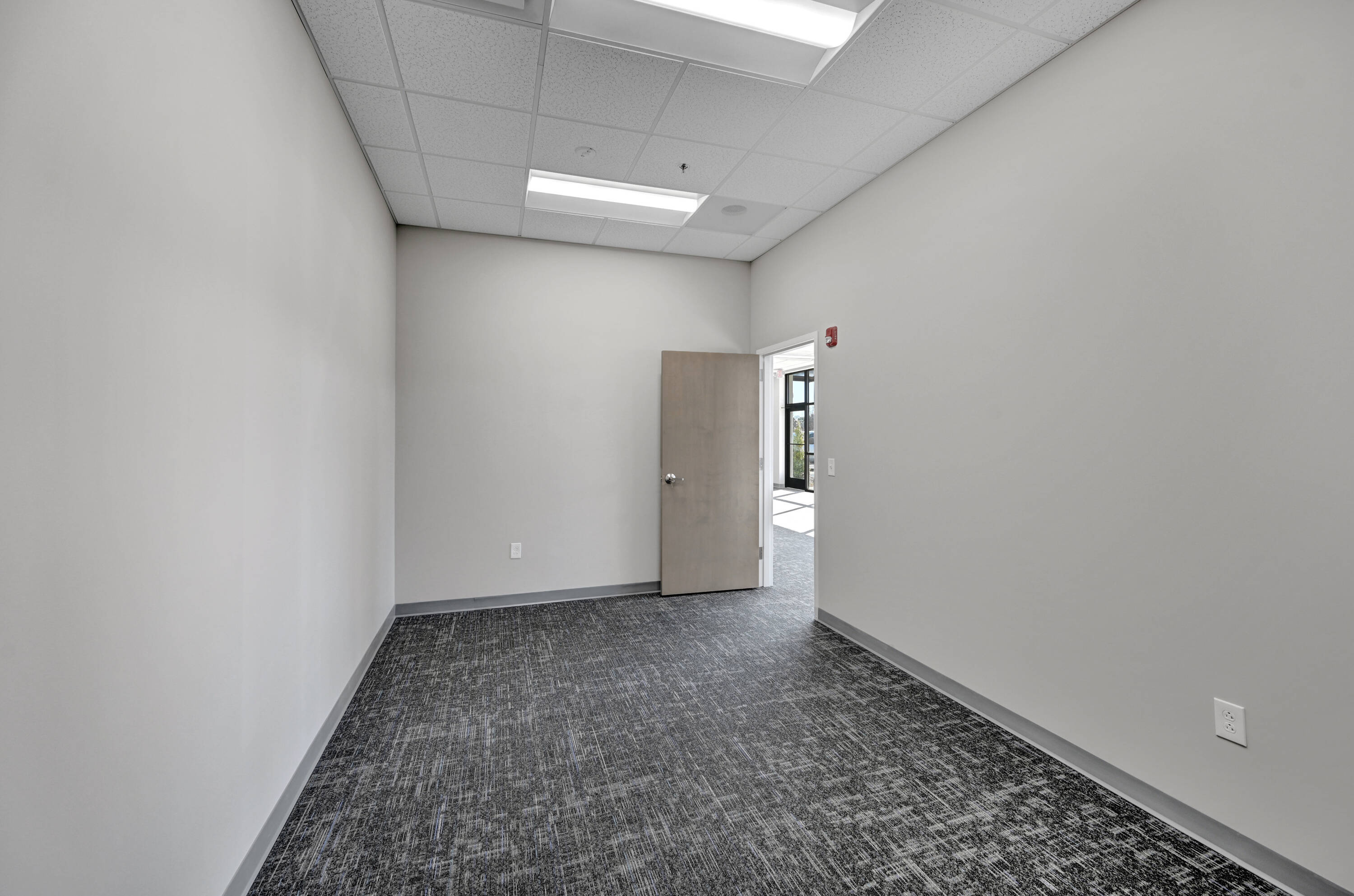 772 Gallimore Dairy Rd, Greensboro, NC 27409