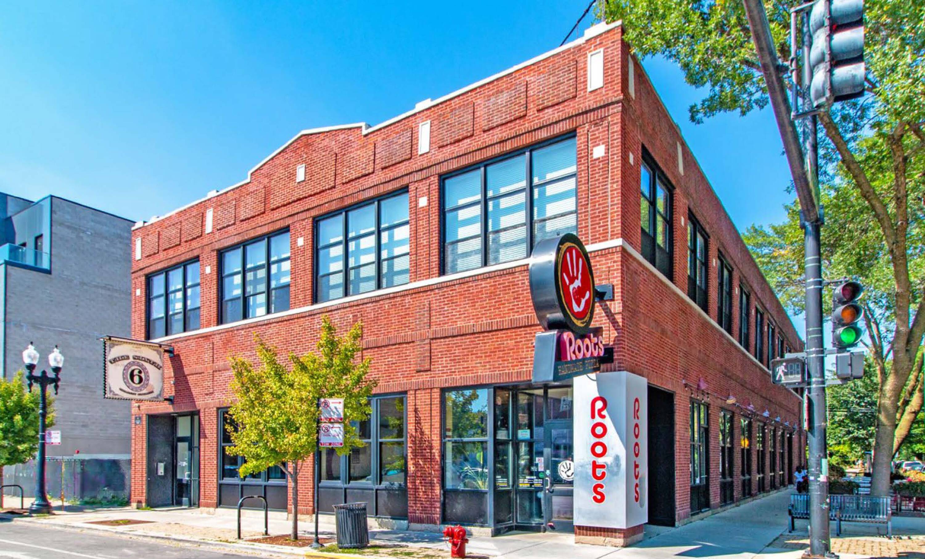 2200 W Lawrence Ave, Chicago, IL 60625