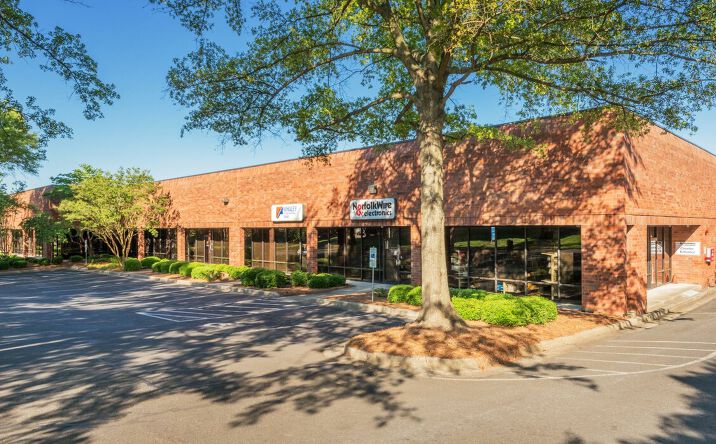 Pictures of Retail, Office, Industrial property located at 8334 Arrowridge Blvd, Charlotte, NC 28273 for lease - image #1