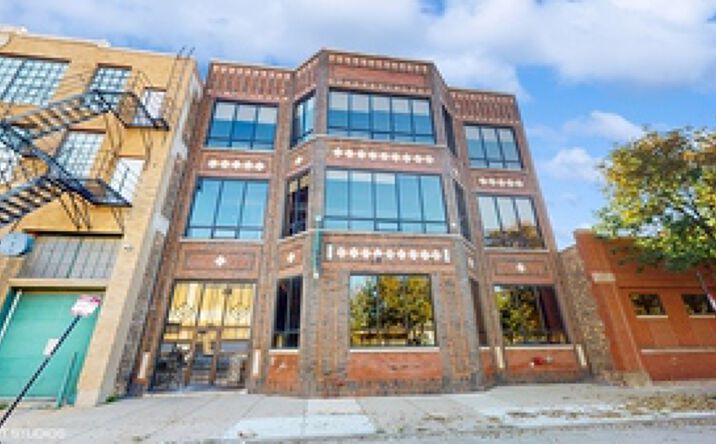 Pictures of Office property located at 2241 S Wabash Ave, Chicago, IL 60616 for lease - image #1