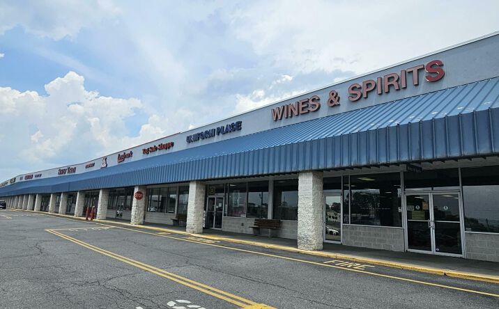 Pictures of Retail property located at 1523 Scalp Avenue, Johnstown, PA 15904 for lease - image #1