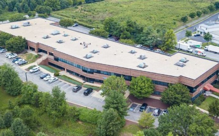Pictures of Office property located at 15210 Dino Dr, Burtonsville, MD 20866 for lease - image #1