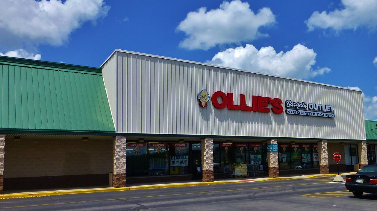 Dunbar Village Plaza, Dunbar, WV 25064 Retail Space for Lease