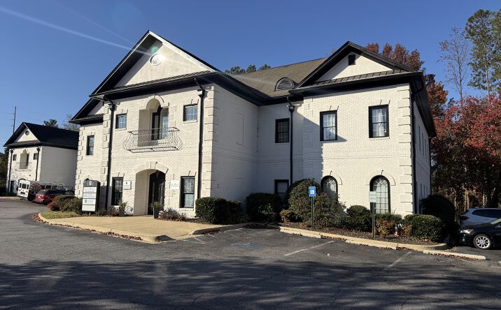 Pictures of Office property located at 203 Woodpark Blvd, Woodstock, GA 30188 for lease - image #1