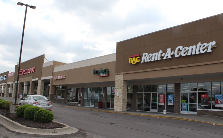 Pictures of Retail property located at 319 NE Vivion Rd, KCMO, MO 64118 for lease - image #1