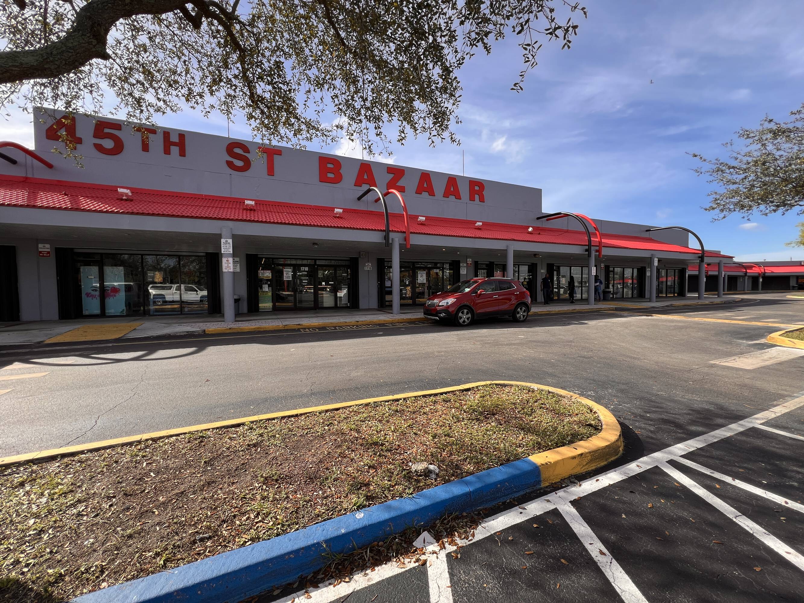 1700 45th St, West Palm Beach, FL 33407