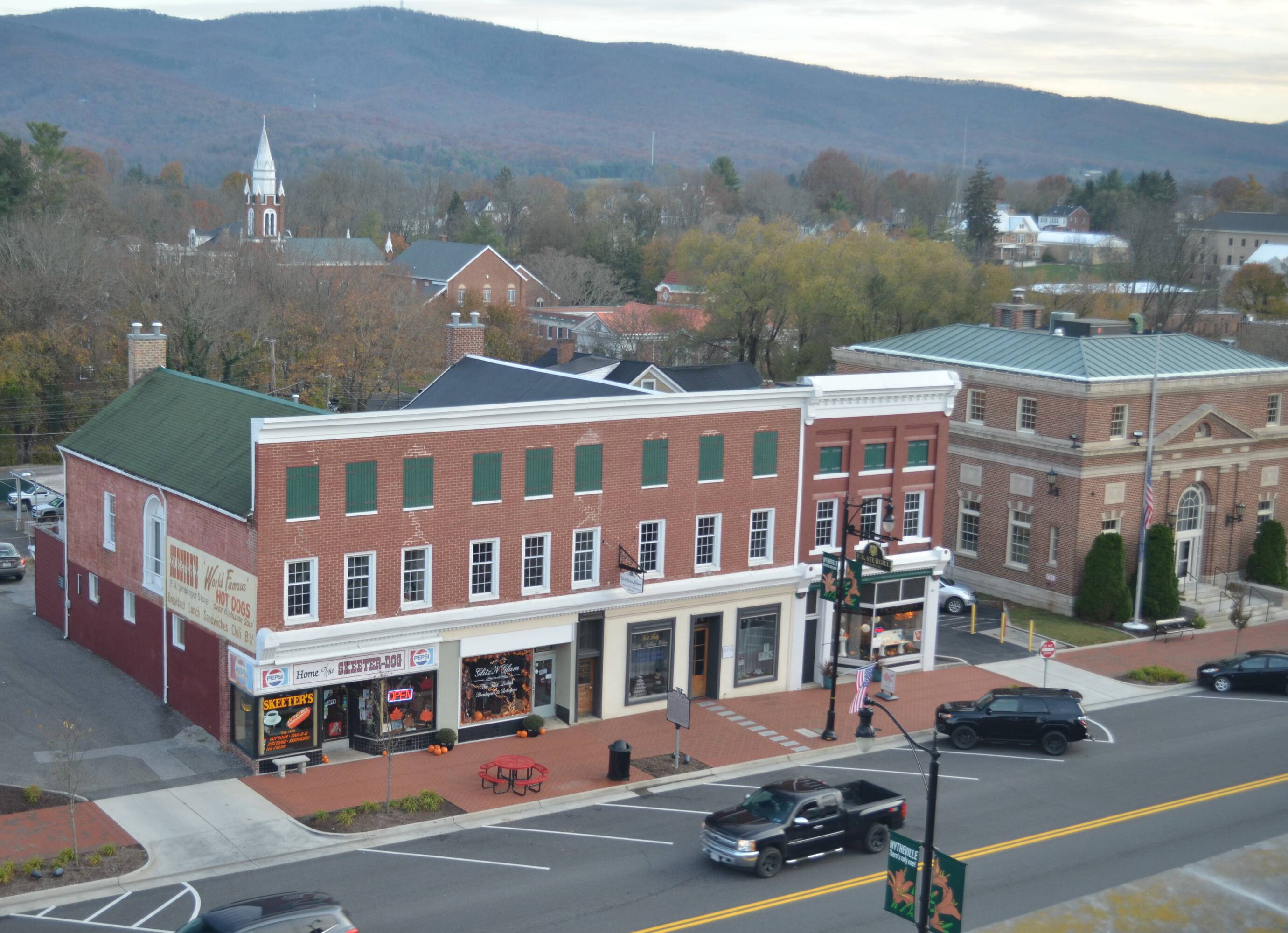 165 E Main St, Wytheville, VA 24382