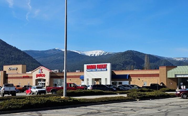 Pictures of Retail property located at 300 Bonner Mall Way, Ponderay, ID 83852 for lease - image #1