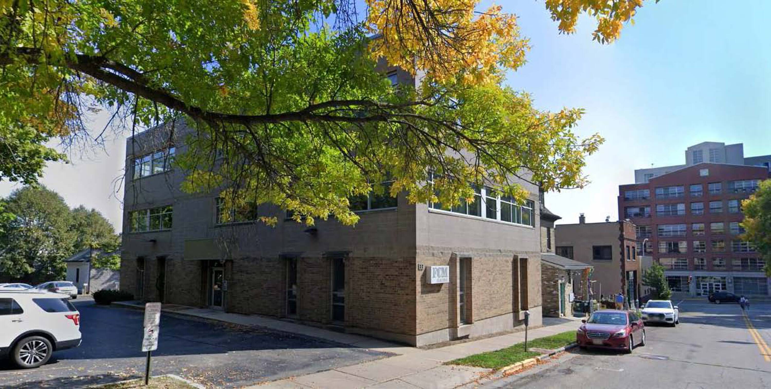 133 S Butler St, Madison, WI 53703