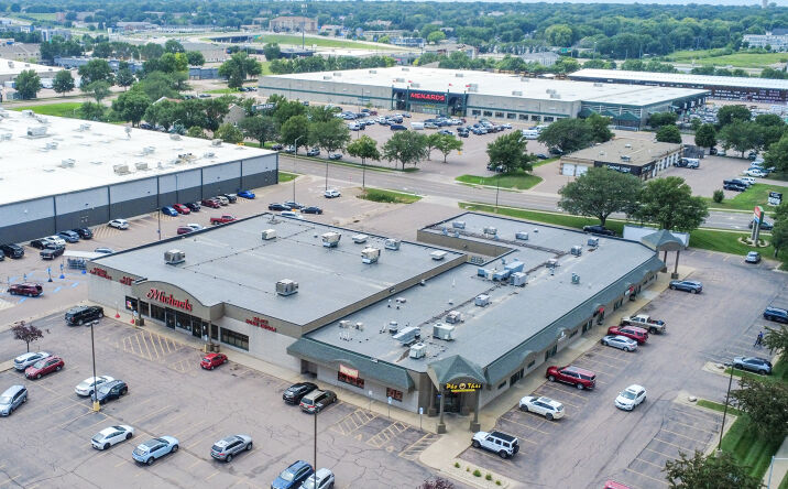 Pictures of Retail, Office property located at 3801 W 34th St, Sioux Falls, SD 57106 for lease - image #1