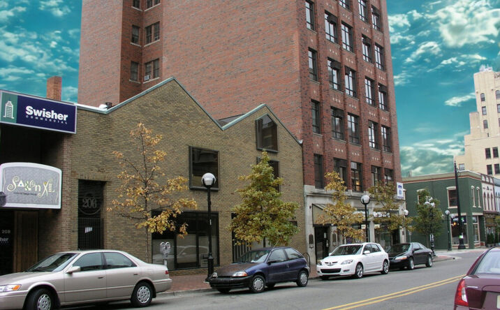 Pictures of Office property located at 204 E Washington St, Ann Arbor, MI 48104 for lease - image #1