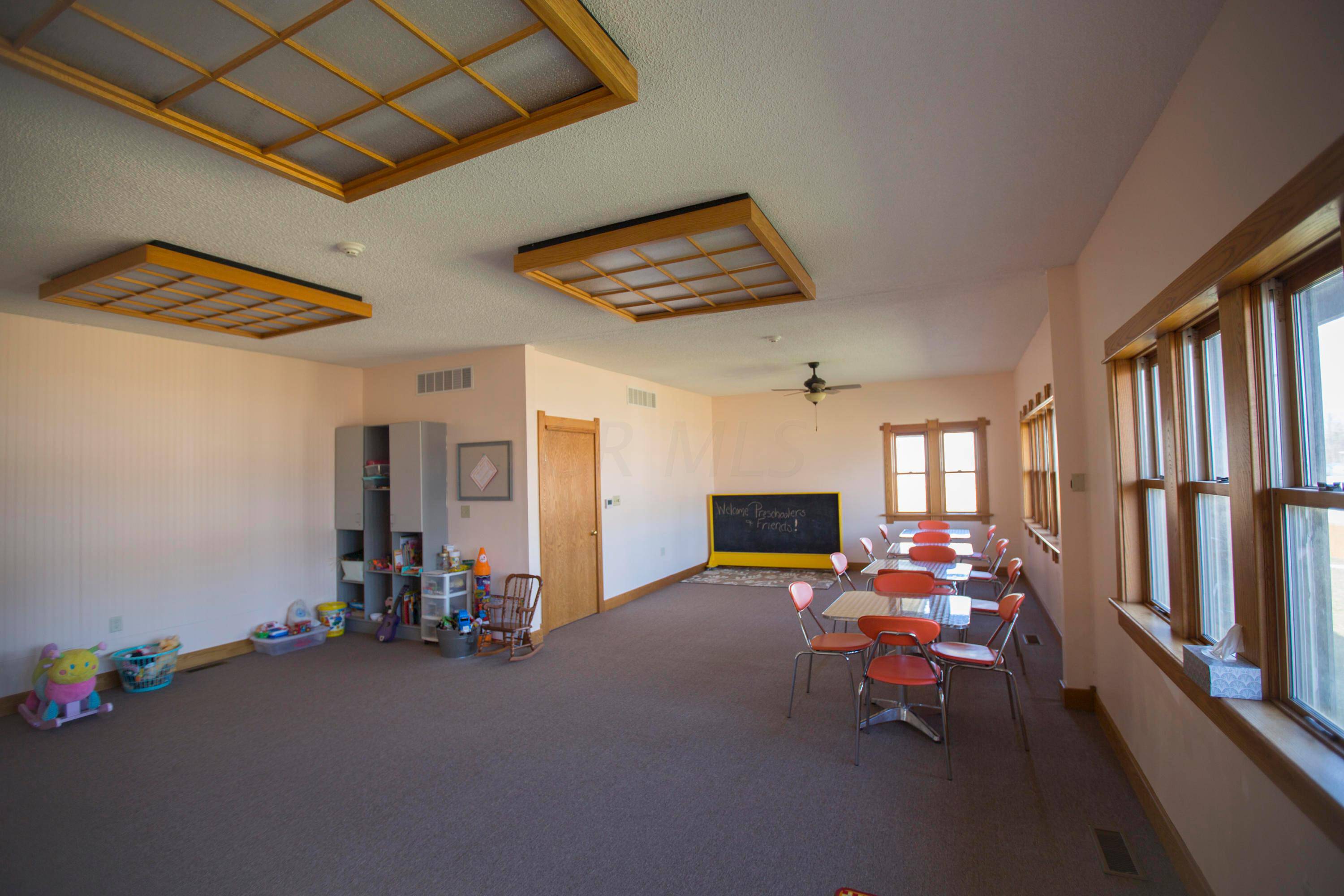 6496 TAYLOR RD SW Pataskala OH 43068-9633 APN: 0115PA00500000117000 ...
