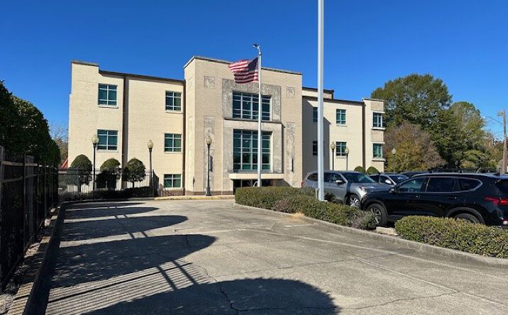 Pictures of Office property located at 721 Government St, Baton Rouge, LA 70802 for lease - image #1