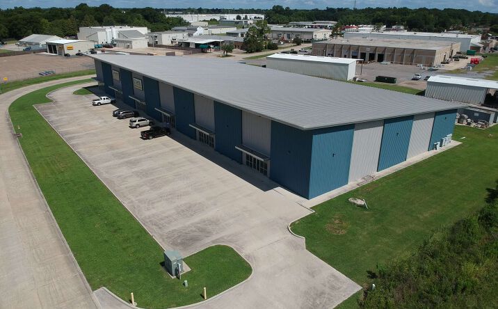 Pictures of Office, Industrial property located at 1402 Bridgeview Dr, Port Allen, LA 70767 for lease - image #1