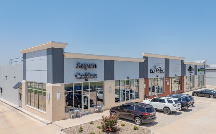 Pictures of Retail, Office property located at 2422 NW 150th St, Oklahoma City, OK 73134 for lease - image #1