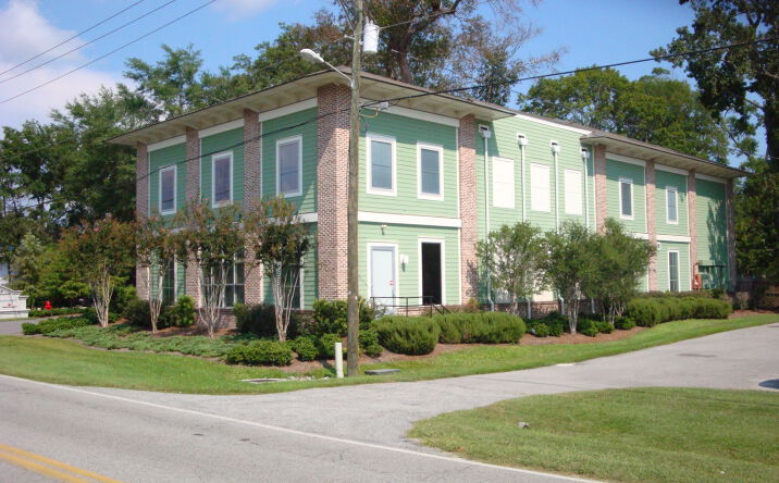 Pictures of Retail, Office property located at 1417 Stuart Engals Blvd, Mt Pleasant, SC 29464 for lease - image #1