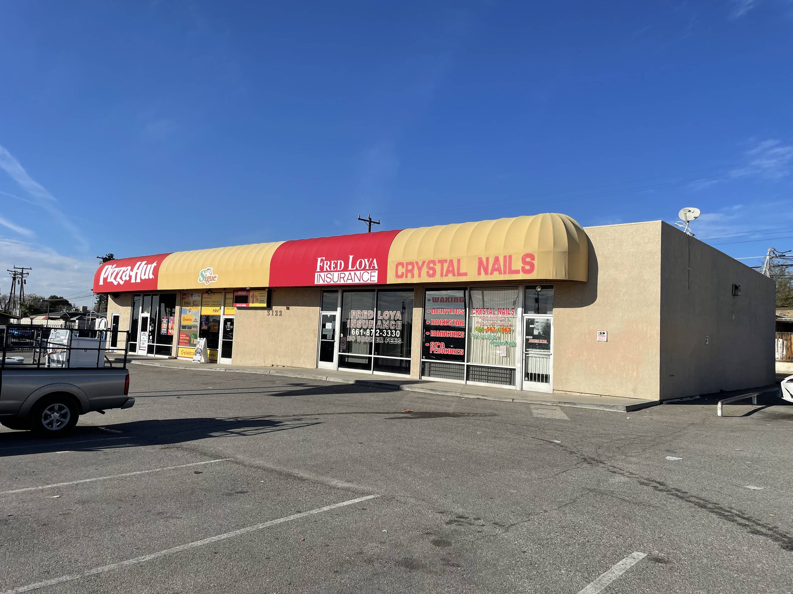 3122 Niles St, Bakersfield, CA 93306