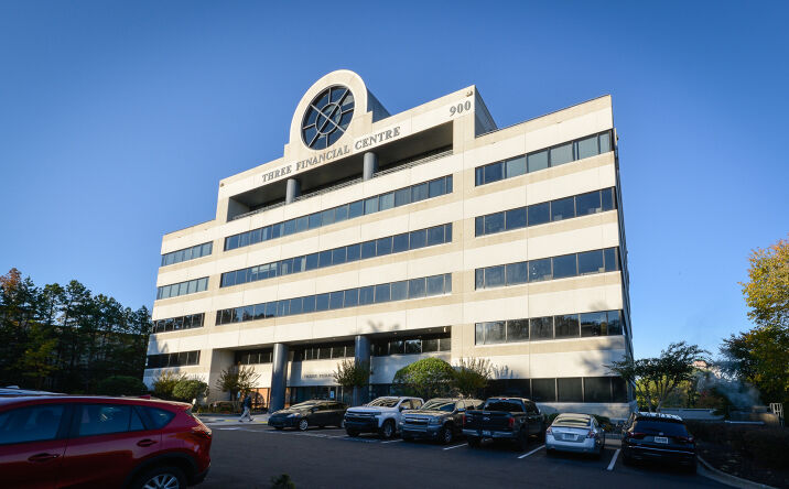 Pictures of Office property located at 900 S Shackleford Rd, Little Rock, AR 72211 for lease - image #1
