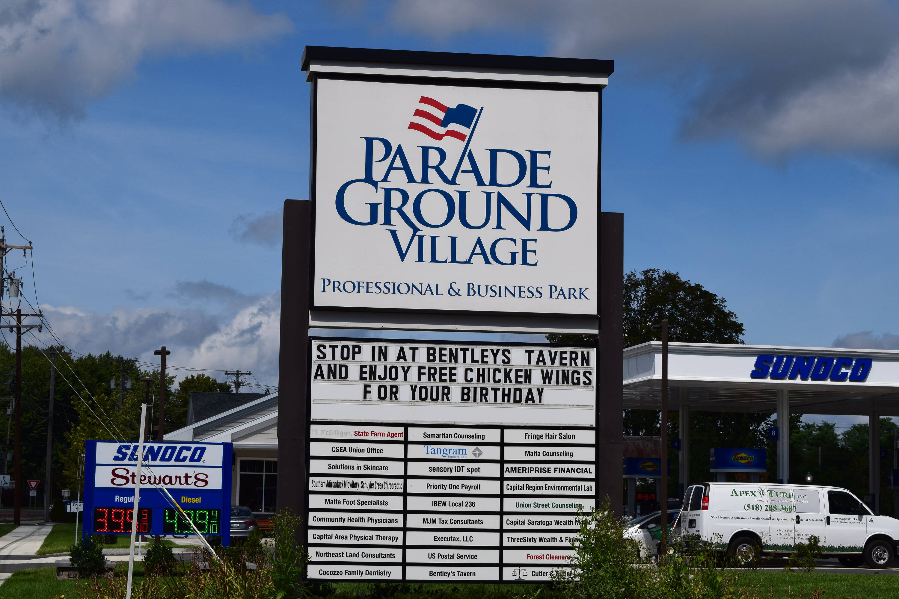 7 Hemphill Pl, Malta, NY 12020