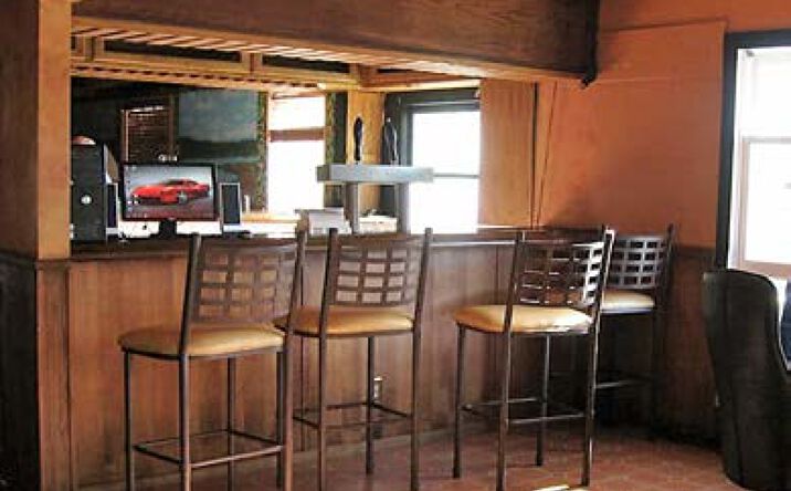 Pictures of Retail, Restaurant property located at 642 W Hawthorn St, San Diego, CA 92101 for sales - image #1