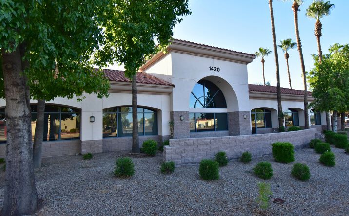 Pictures of Office property located at 1420 N Greenfield Rd, Gilbert, AZ 85234 for sales - image #1