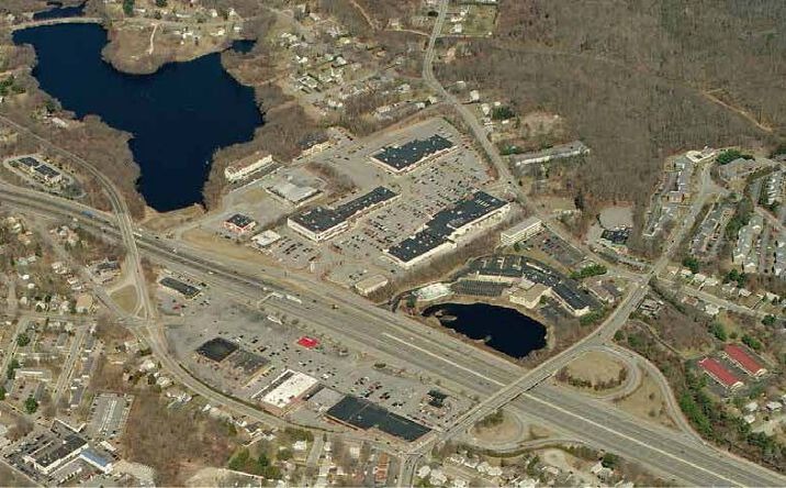 Pictures of Retail property located at 351 N Frontage Rd, New London, CT 06320 for lease - image #1
