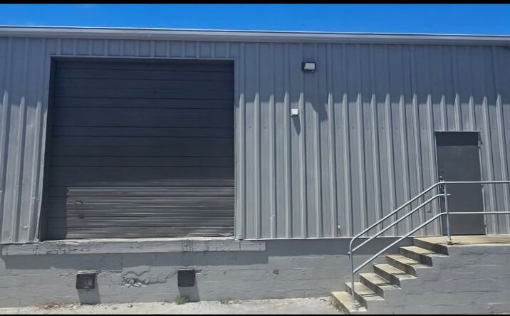 Pictures of Industrial property located at 433 Walker St, Daytona Beach, FL 32117 for lease - image #1