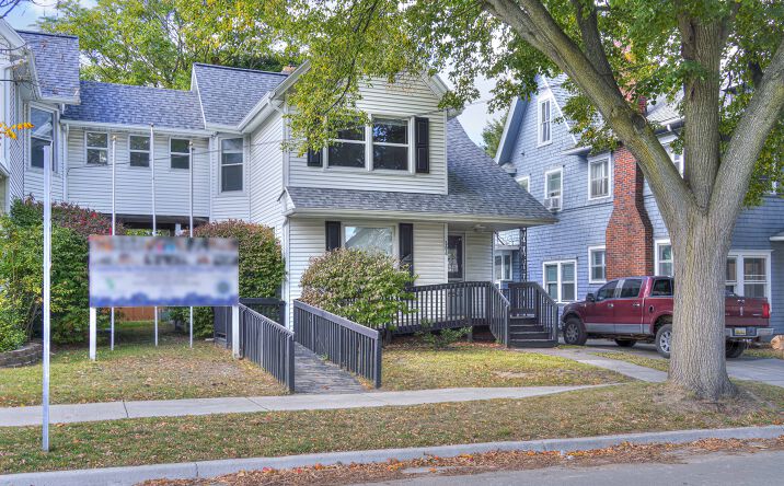 Pictures of Retail, Office property located at 604 Greenwood Place, Jackson, MI 49203 for lease - image #1