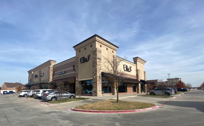 Pictures of Retail property located at 2552 Stonebrook Pkwy, Frisco, TX 75034 for lease - image #1