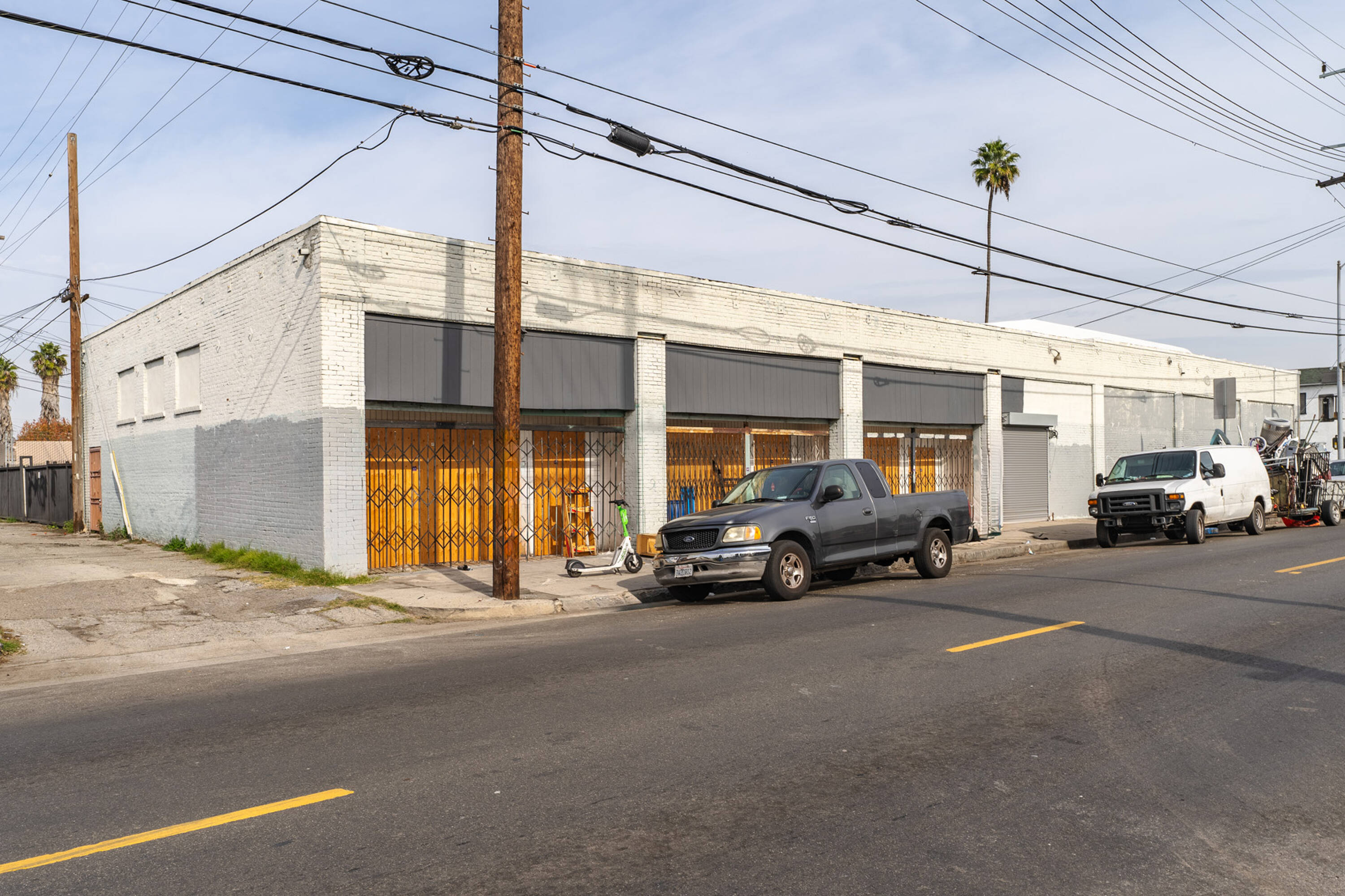 1607 W 54th St, Los Angeles, Ca 90062 