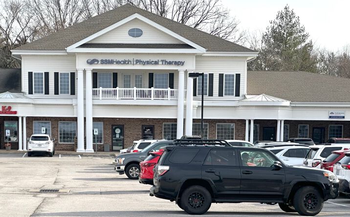 Pictures of Retail, Office property located at 6060 Telegraph Rd, St. Louis, MO 63129 for lease - image #1