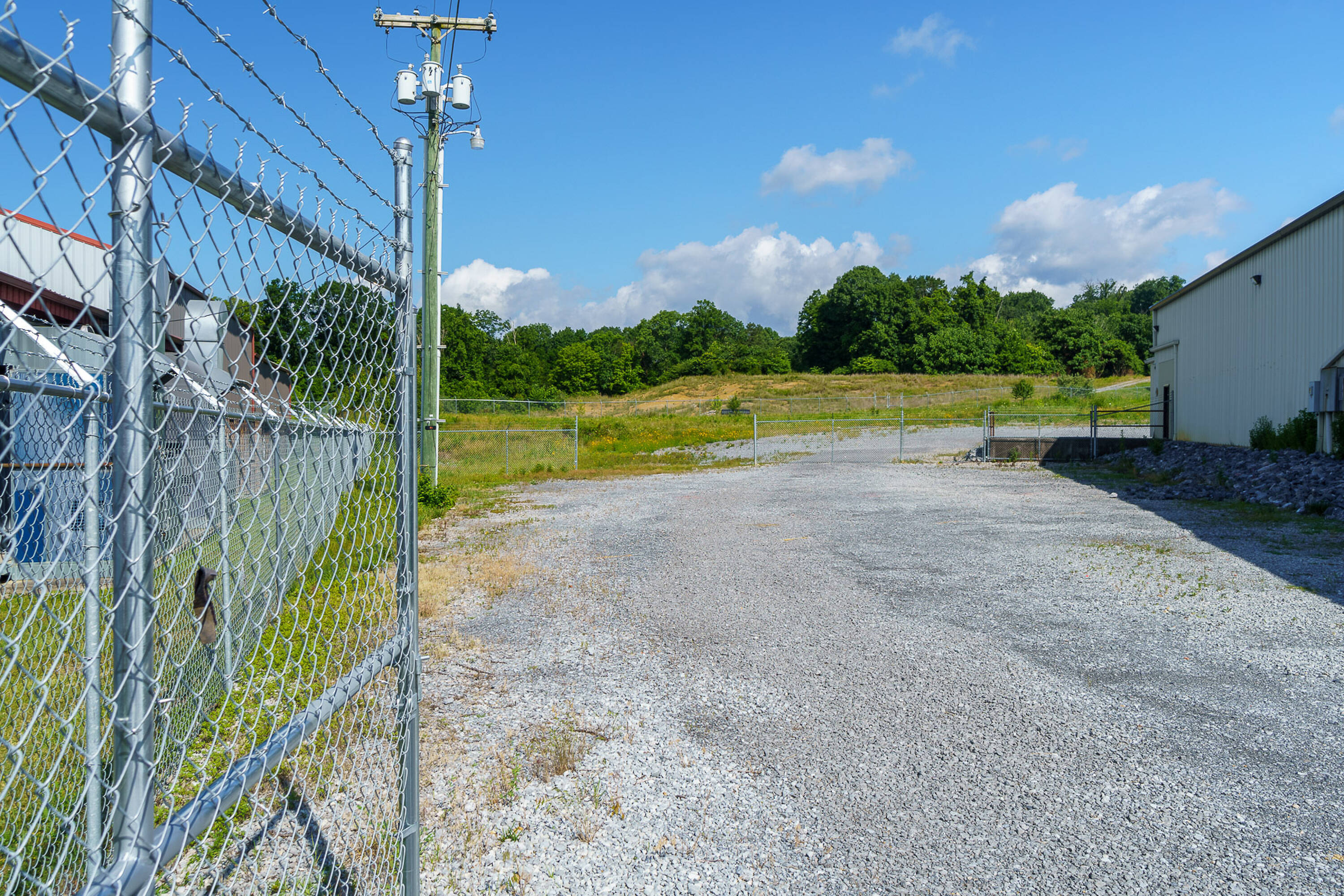 2009 Brookside Ln, Kingsport, TN 37660