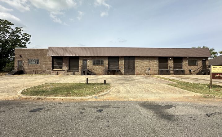 Pictures of Industrial property located at 816 2nd Ct W, Birmingham, AL 35204 for lease - image #1