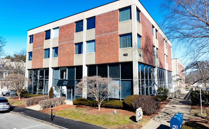 Pictures of Office property located at 40 Grove St, Wellesley, MA 02482 for lease - image #1