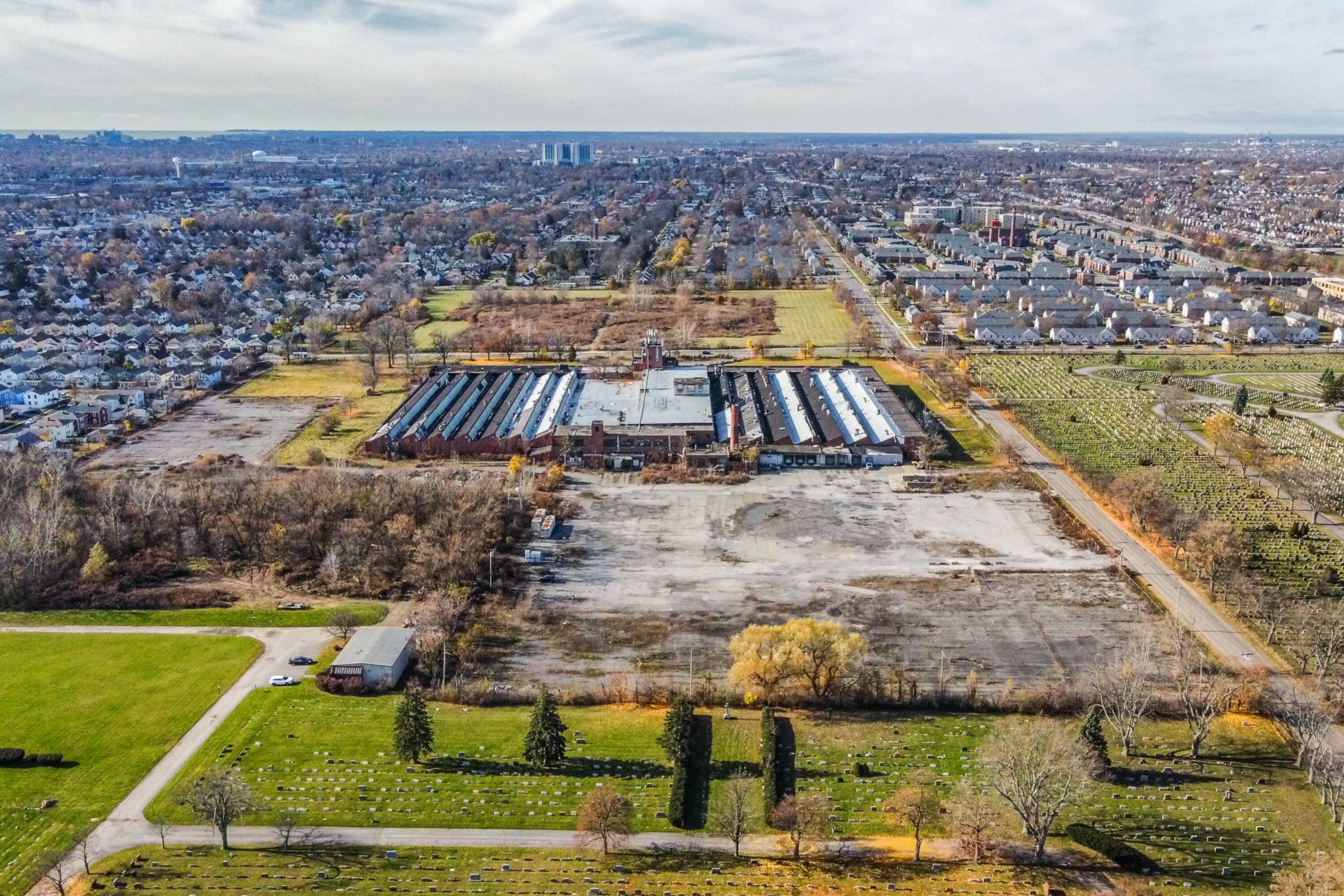 203 Eggert Rd, Buffalo, NY 14215