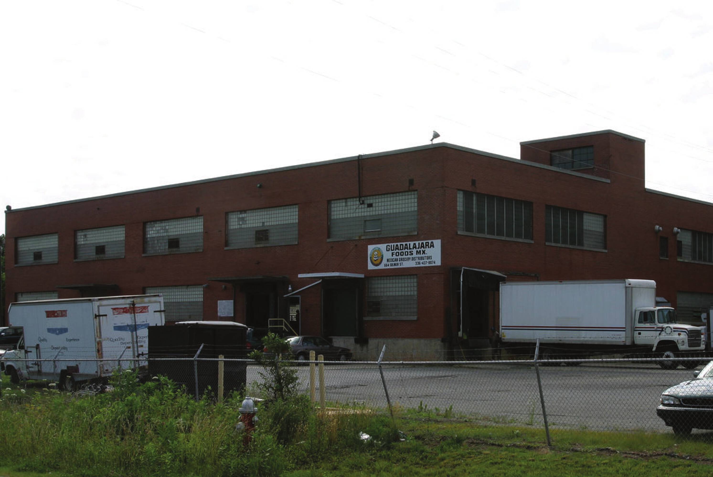 664 Gilmer St, Burlington, NC 27217