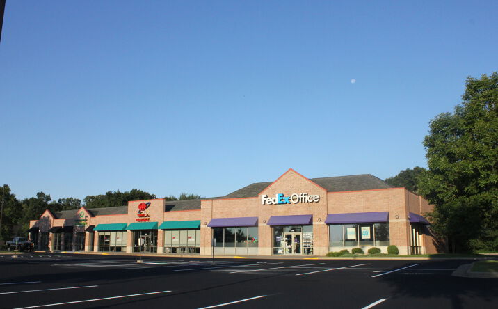 Pictures of Retail, Office property located at 3430 Oakwood Hills Pkwy, Eau Claire, WI 54701 for lease - image #1