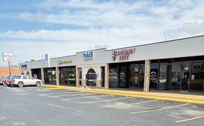 Pictures of Retail, Office property located at 4605 SE 29th St, Del City, OK 73115 for lease - image #1