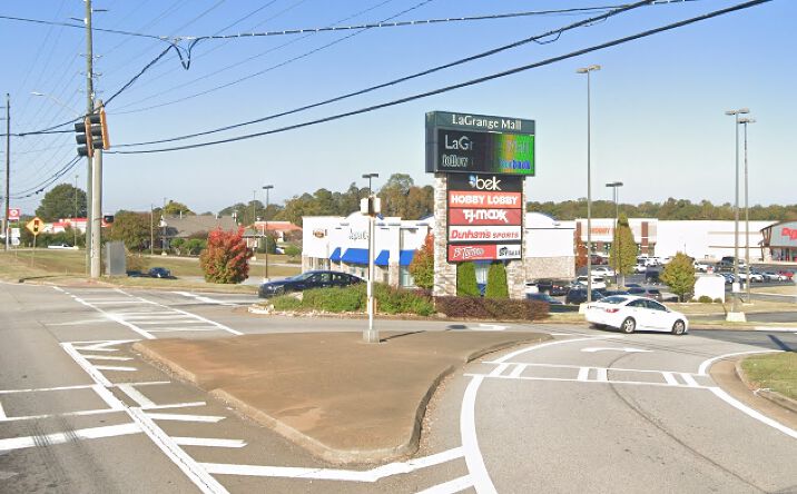 Pictures of Retail, Land, Restaurant property located at 1501 Lafayette Pkwy, LaGrange, GA 30241 for lease - image #1